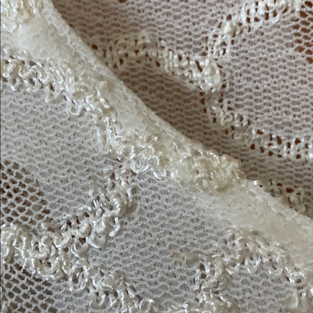 EK Designs Top - Picture 8 of 10